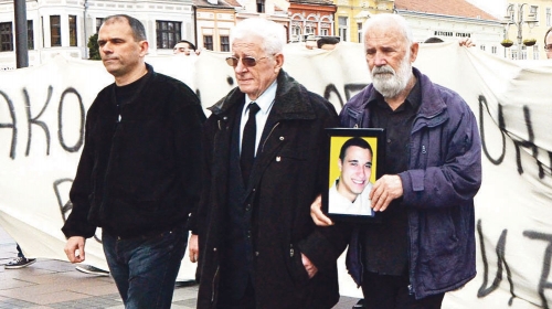Pravda za  Vuka: Nišlije  već treći put  u protestnoj  šetnji