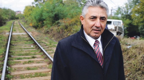 „Ako neko  zloupotrebljava  posao, treba  da odgovara. Neću  tolerisati mućke“: Oštro poručio  Dragoljub  Simonović