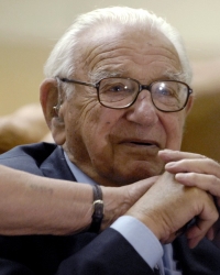 Nikolas Vinton