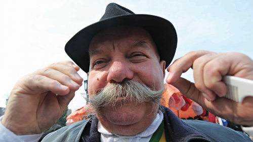 Bermet Aleks