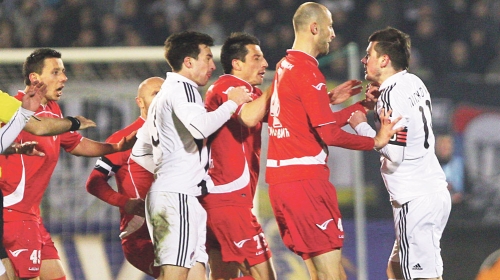 Džigi je za deset minuta na terenu postigao  gol i „pocrveneo“, potvrdivši da poseduje  spoj vanserijskog talenta i prgavog  tem