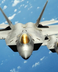 Stelt  lovci bombarderi  tipa F22