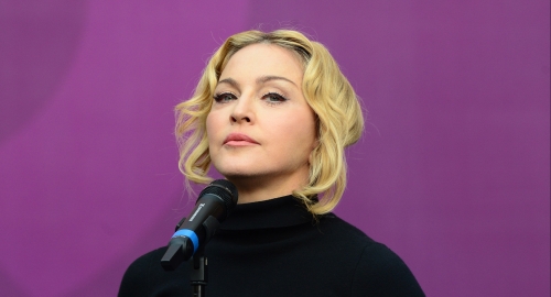 Madona na koncertu u Tvikenhamu