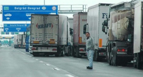 Kolona duga 15 kilometara