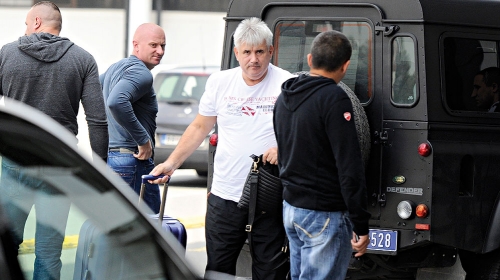 Jerković na  aerodromu, pred polazak za Dubaji