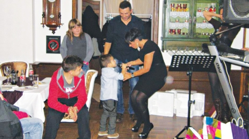 Dara Bubamara sa sinom Konstantinom