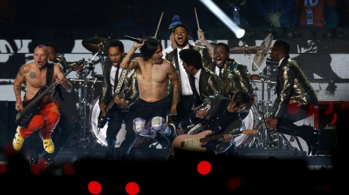 Bruno Mars i Pepersi usijali atmosferu na Superboulu