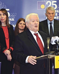 Slavljenici  na okupu