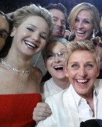Elen Dedženeris selfi