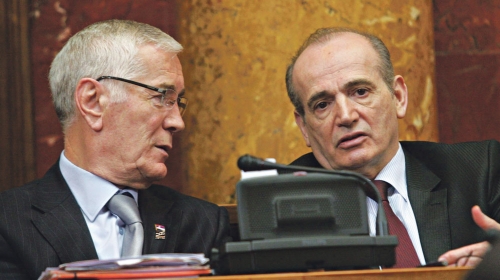 „Insekti“ Momo Čolaković i Milan Krkobabić : „Ko nam kaže?“