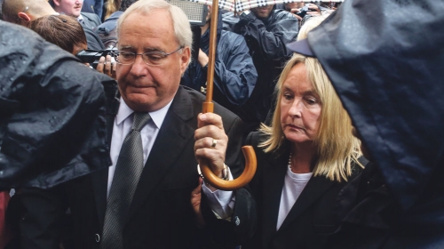 U sudnici sa suzama u  očima: Rivina majka