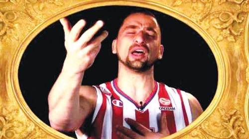 Peva kao slavuj: Raško Katić