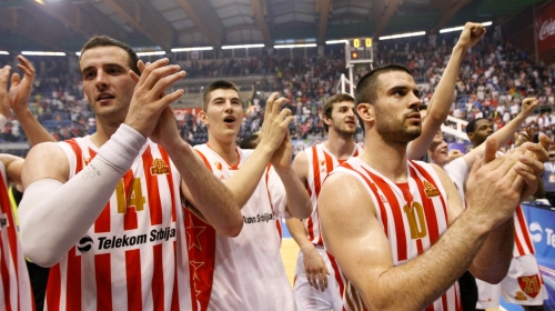 Košarkaše Zvezde u finalu očekuje najveći rival