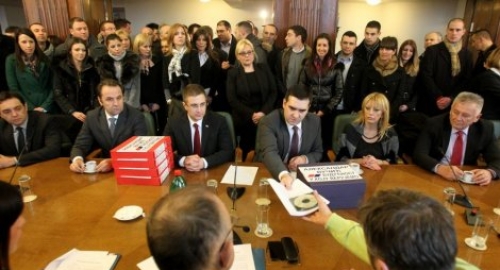 SNS: Najbitniji su nam ljudi!