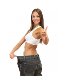 Da biste izgubili kilograme, na tamni tanjir stavite namirnice svetlije boje