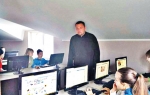 Deca  dobila  kompjutere,  biblioteku  i bioskop