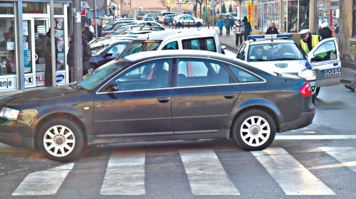 Poslanik kažnjen zbog bahatog parkiranja