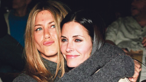 Dženifer Aniston i Kortni Koks