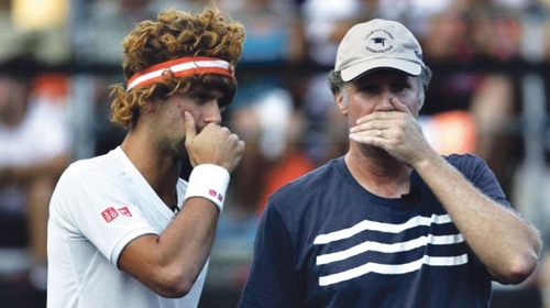 Nole i Vil Farel tokom  egzibicije u Kaliforniji