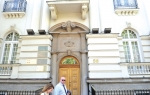 „DIPOS bacio 20 miliona,  a diplomate u fekalijama“:  Italijanski institut