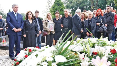 Prestolonaslednik Aleksandar  Karađorđević sa suprugom Katarinom