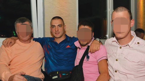 Isprozivan: Aleksandar Čabarkapa sa najbližima