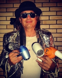 Rambo Amadeus i fenovi
