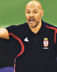 Sada on izbacuje iz  ekipe: Aleksandar  Đorđević