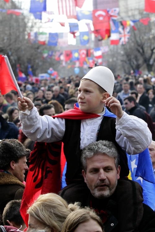 Albanci, Priština, nezavisnost