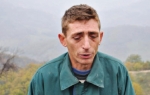Dok je  kopao raku za ćerke, javili  mu da je  dobio sina