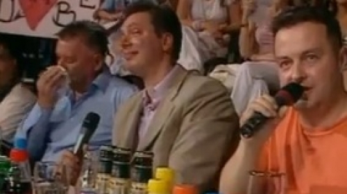Dačić i Vučić komentarišu pevanje Rade Manojlović