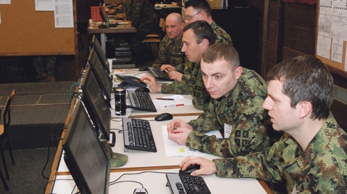 U  operativni centar stiže vest o  ubistvu  civila...