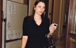 Sedi u dve fotelje: Irena Vujović,  poslanica i  pomoćnica