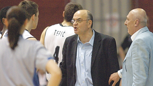 Ne vidi svoju krivicu  u dizanju tenzije:  Duško Vujošević