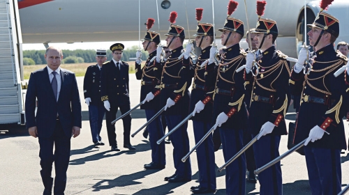 Svečani doček za predsednika Rusije  u Francuskoj