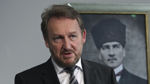Odbija susret sa predsednikom Srbije - Bakir Izetbegović