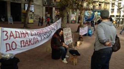protest radio kosmos