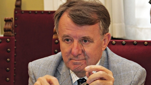 Neko mora  da odgovara:  Jovanović