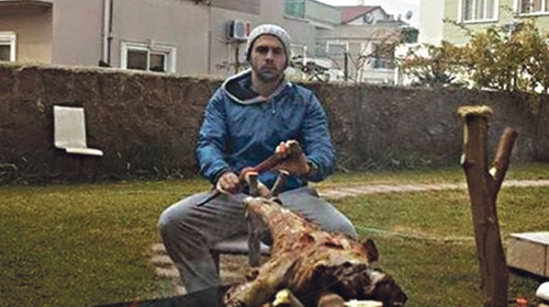 U turskoj  Manisi juče  se  širio miris prasetine: Slavko  Perović