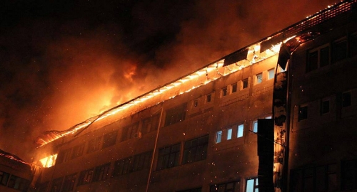 Nemiri u Sarajevu, Tuzli i Baihaću / Foto: AP, Beta, Reuters | Foto: 