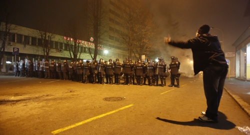 Nemiri u Sarajevu, Tuzli i Baihaću / Foto: AP, Beta, Reuters | Foto: 