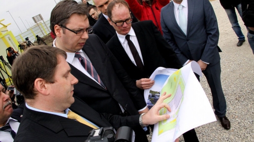 Vučić juče na gradilištu