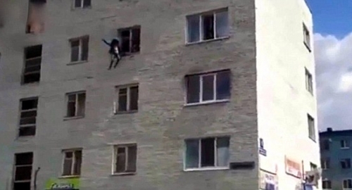 Skok u neizvesnost bio jedini beg od požara