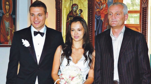 Venčanje na Zlatiboru: Nemanja sa  suprugom Anom i ocem Dragoljubom