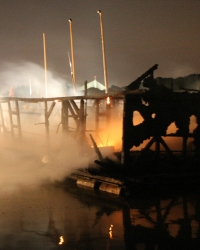 Splav požar Novi Beograd / Foto: Mladen Šurjanac