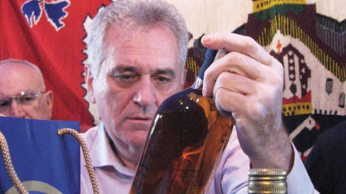 Drugari,  svratite kod mene  na “tomovaču”