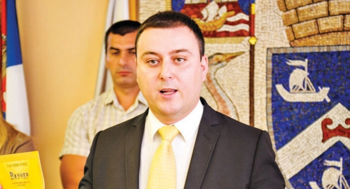 Čučković vodi računa o bližnjima