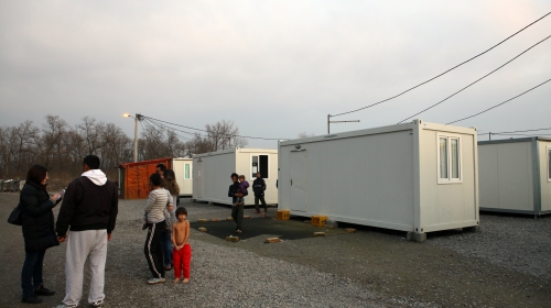 Meštani naselja  Jabučki rit u  strahu od Đogaja