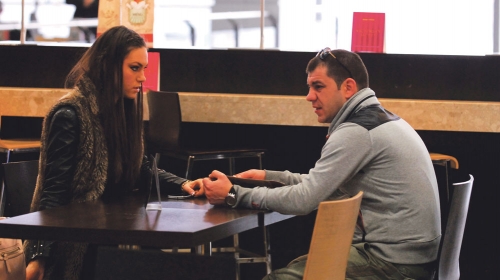 Kafica pred ulazak u avion