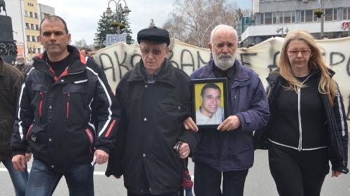 Bliski rodjaci Vuka Stoiljkovica na protestu